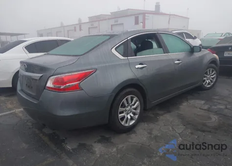 2015 Nissan Altima 2.5 S из США, поврежденный, VIN 1N4AL3APXFC488122